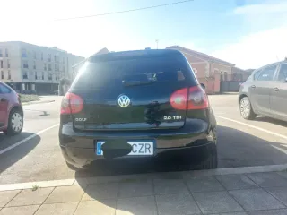 Volkswagen Golf 2004