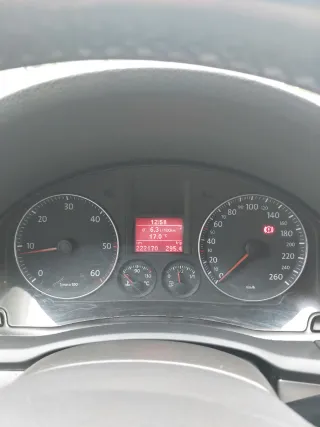 Volkswagen Golf 2004