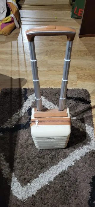 Mala de cabine Flight Knight bege e castanho