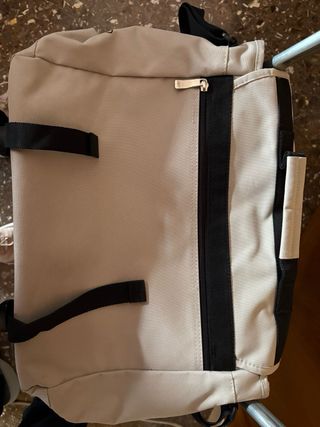 Bandolera Reebok grande beige y marrón