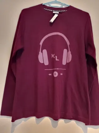 Camiseta manga larga con dibujo auriculares
