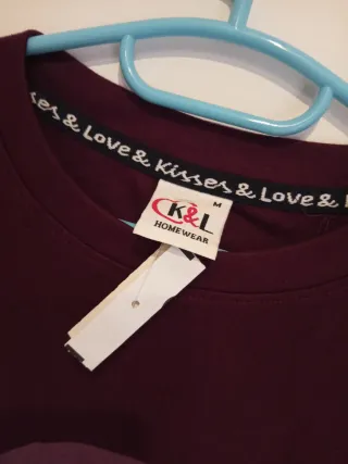 Camiseta manga larga con dibujo auriculares