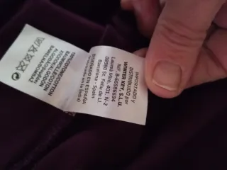 Camiseta manga larga con dibujo auriculares