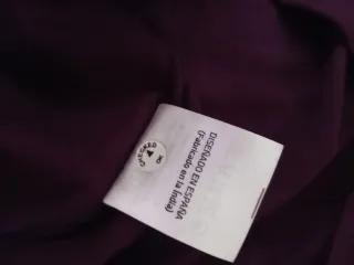 Camiseta manga larga con dibujo auriculares