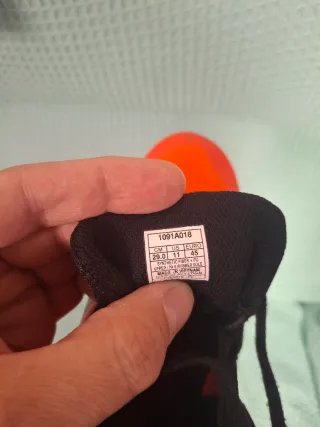 Zapatillas Clavos Asics Hyper MD Talla 45