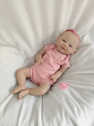 Bebé Reborn realista