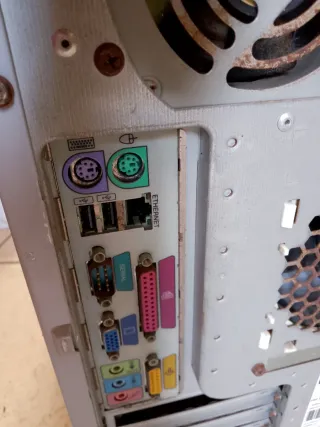 Computer HP Retro Grigio