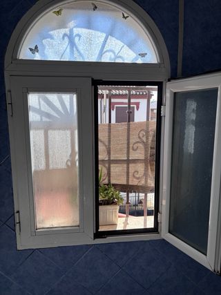 Ventana PVC con persiana