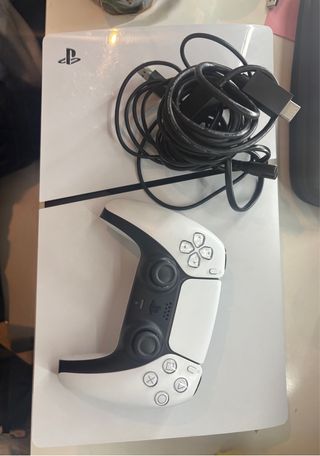 PlayStation 5 + Volante HORI