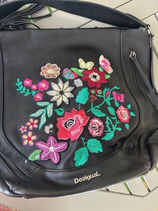 Bolso Desigual Negro Flores Bordadas
