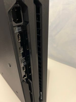 PS4 Pro 1TB Jet Black