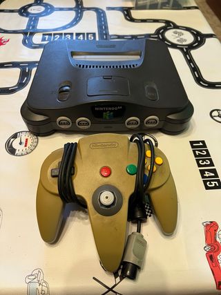 Nintendo 64 Negra con Mando