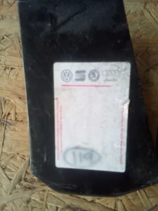Soporte defensa Seat VW Audi