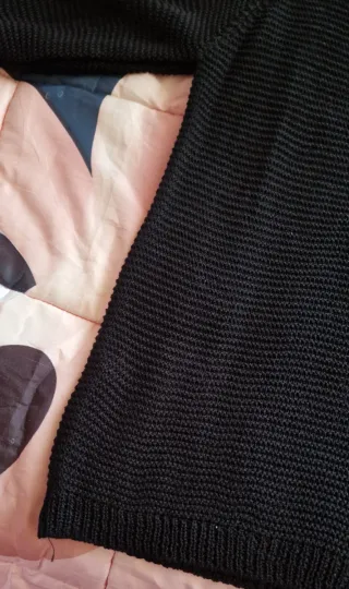 Maglione donna nero con perle