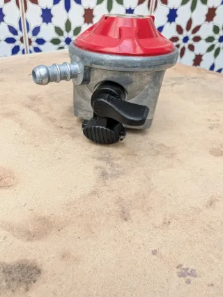 Regulador Propano Ooni 37 mbar modelo francés