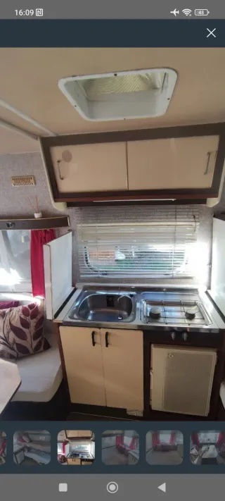 Caravana ligera con documentación