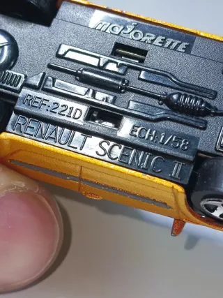 RENAULT SCENIC MK2 1/64 MAJORETTE