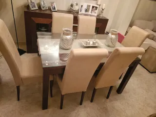 Mueble de salón madera y cristal