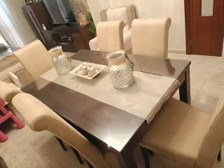 Mueble de salón madera y cristal