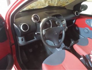 Peugeot 107 2010