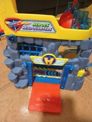 Torre Super Things Headquarters