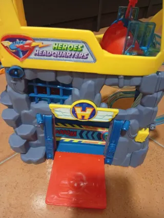 Torre Super Things Headquarters