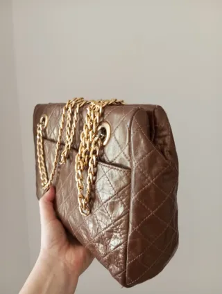 Borsa vintage trapuntata con catena oro