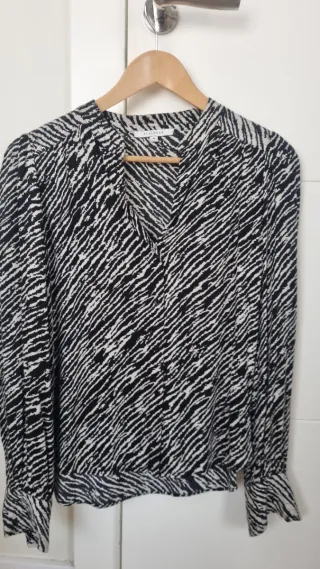 Camisa Scalpers Estampada Talla M