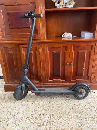 Patinete Eléctrico Negro