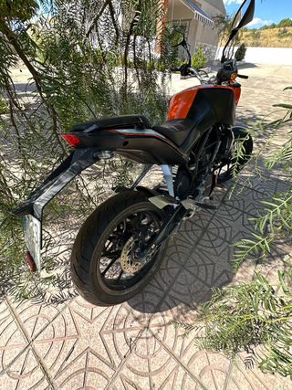 KTM Duke 125