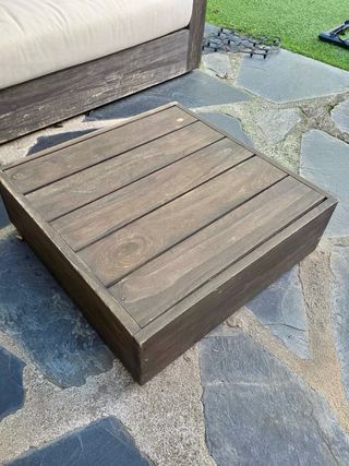 Tavolo basso in legno di teck per giardino