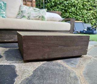 Tavolo basso in legno di teck per giardino