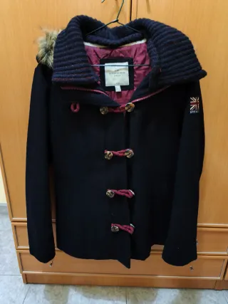 Chaquetón con capucha