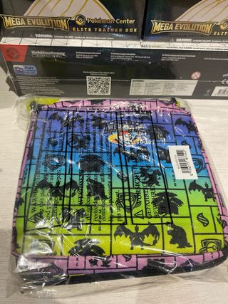 Bolso Pokémon Center EUIC 2026 Exclusivo