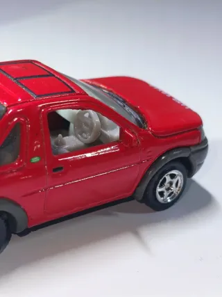 LAND ROVER FREELANDER 2001 1/64 WELLY