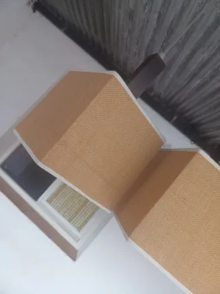 Lámpara de tela y madera