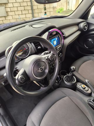 MINI Cooper 2018