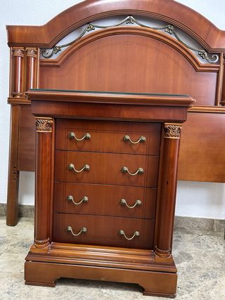 Cabecero y mesita de noche de madera y metal