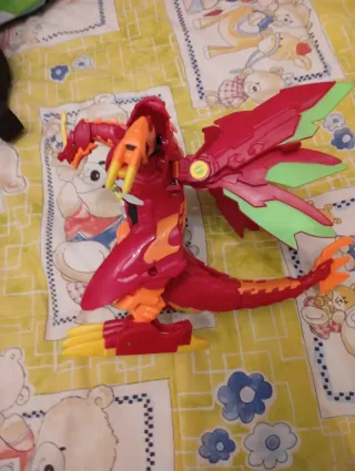 Bakugan Rojo y Verde