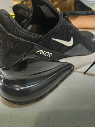 Zapatillas Nike Air Max 270 Negras Blancas