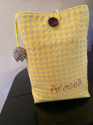 Funda de libro Araceli a cuadros