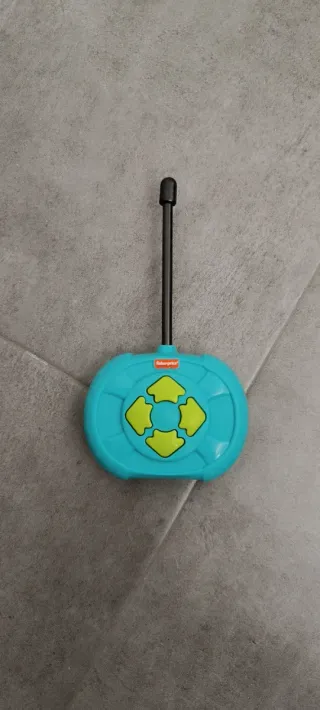 Coche teledirigido Fisher-Price