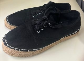 Scarpe nere espadrillas