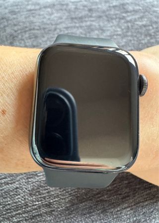 Apple Watch 4 acero y pantalla cristal de zafiro
