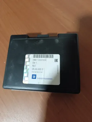 Tuercas seguridad Gm opel, nuevas y originales