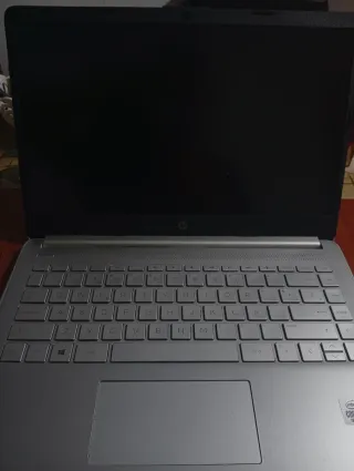 Laptop HP W11 (Core i3 10ma Gen / 8GB RAM / 256GB)