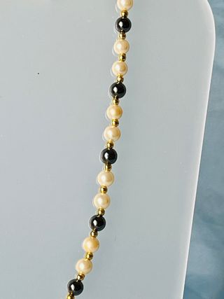 Lote 2 Collares Perlas Blanco y Negro