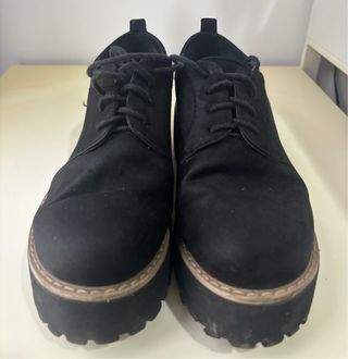 Scarpe nere con plateau