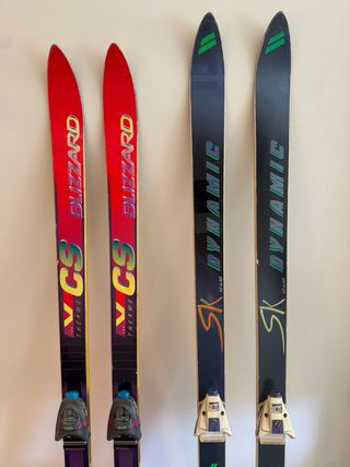 2 Paia di Sci Salomon e Blizzard Vintage