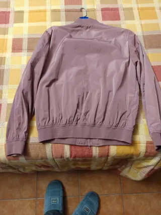 Cazadora bomber Pull&Bear rosa hombre